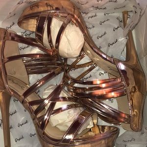 Qupid Avalon 241 Rose Gold Platform Heels